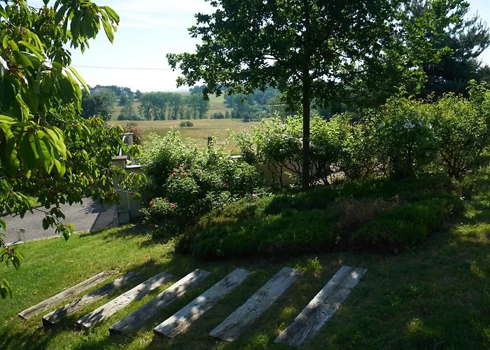 La Palisse 3* Peaugres