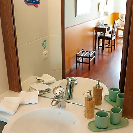 La Palisse Bed & Breakfast Peaugres